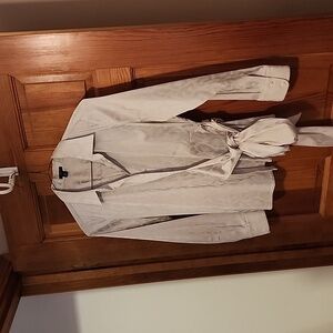 Ann Taylor (very light green) Blouse Petite, Size 12P